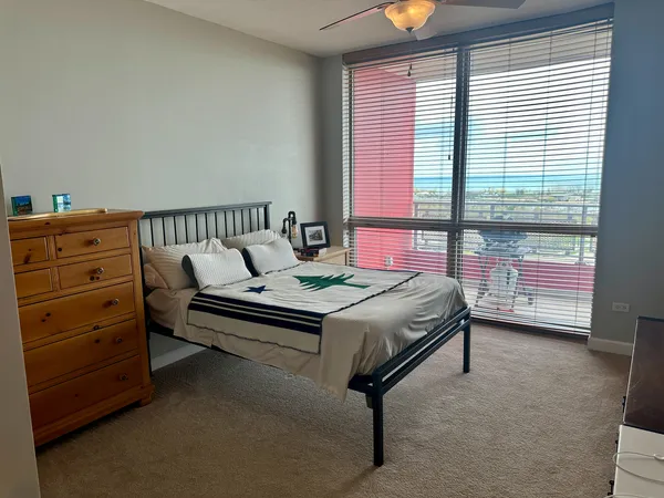 $3,600 | 1841 South Calumet Avenue, Unit 1403, Chicago, IL 60616