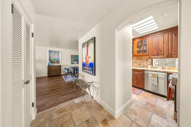 $7,000 | 1220 Coast Village Road, Unit 307, Santa Barbara, CA 93108