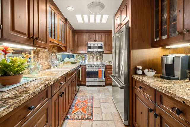 $7,000 | 1220 Coast Village Road, Unit 307, Santa Barbara, CA 93108