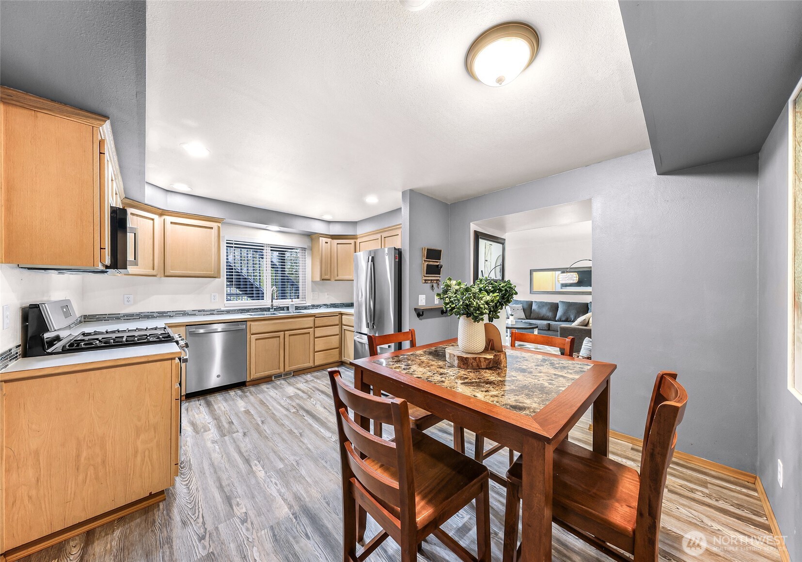 2210 Grade Road, Unit 4 Lake Stevens, WA 98258 - Photo 7 of 22
