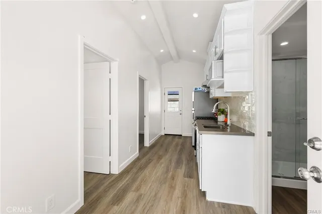 $2,200 | 204 South Raymond Avenue, Fullerton, CA 92831