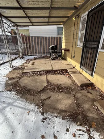 $42,000 | 2010 West Malone Street, Peoria, IL 61605