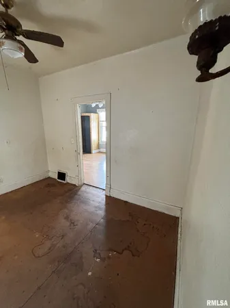 $42,000 | 2010 West Malone Street, Peoria, IL 61605