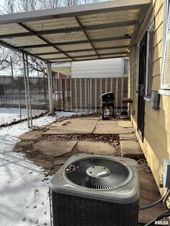 $42,000 | 2010 West Malone Street, Peoria, IL 61605