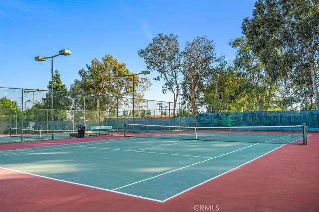 $715,000 | 10056 Melinda Way, Unit 3, Northridge, CA 91325