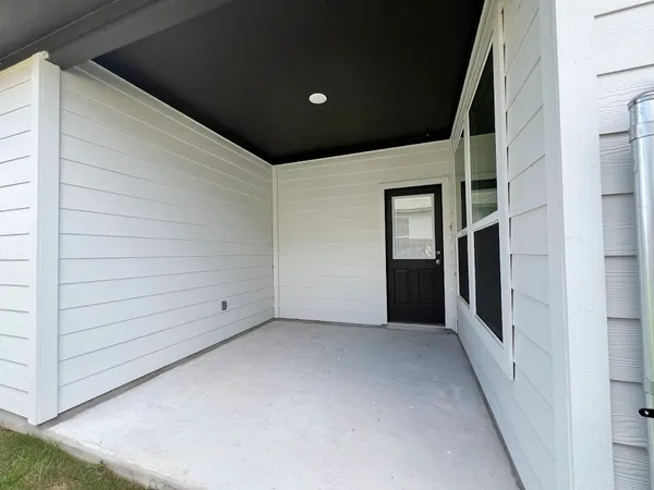 $1,925 | 732 Staglin Street, Unit B, Buda, TX 78610