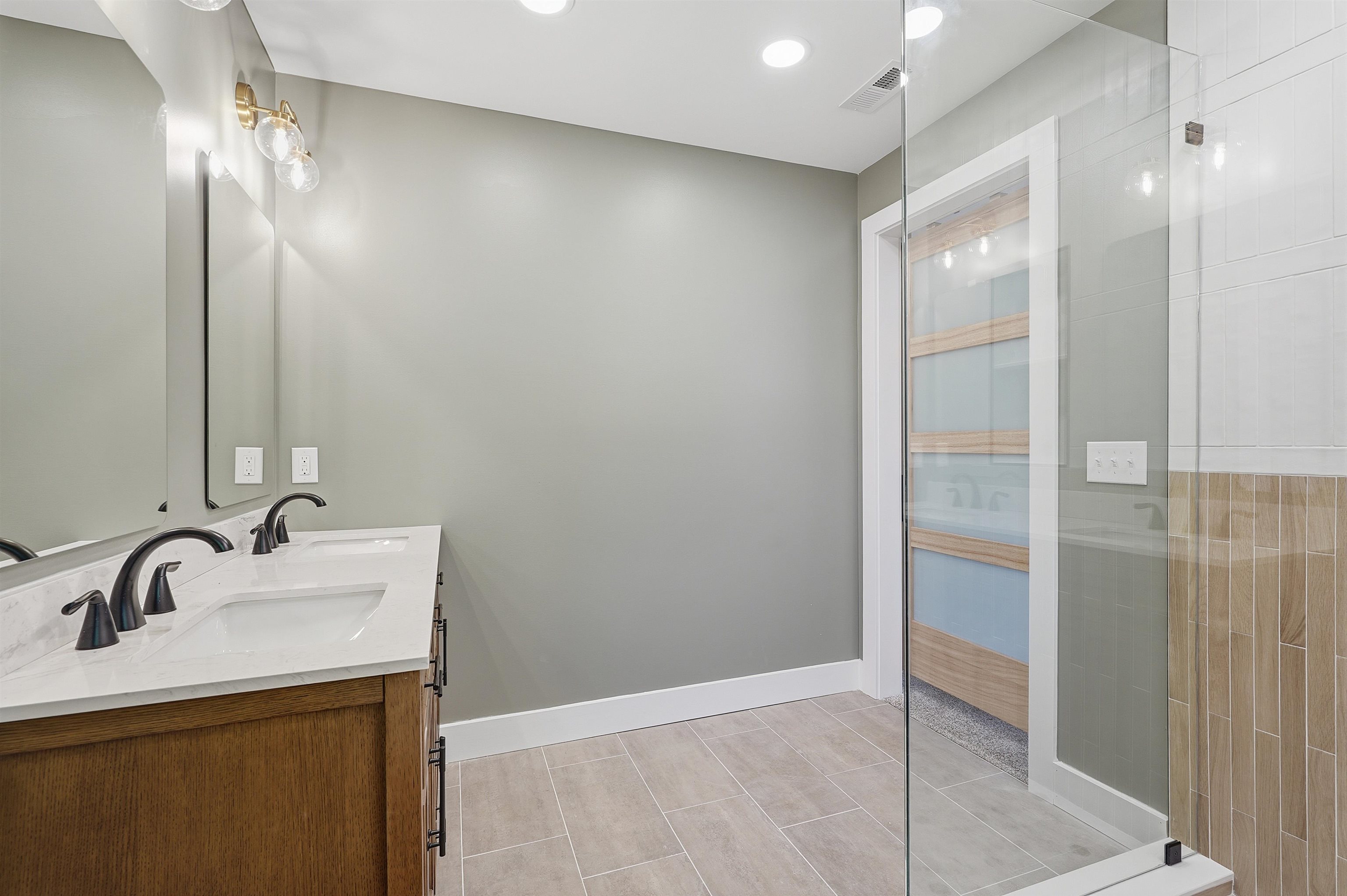 70 East Main Street Inman, SC 29349 - Photo 23 of 32