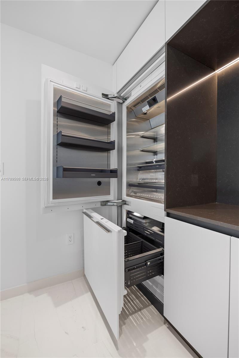 300 Biscayne Blvd Way, Unit 1102 Miami, FL 33131 - Photo 18 of 37 a view of storage and utility room