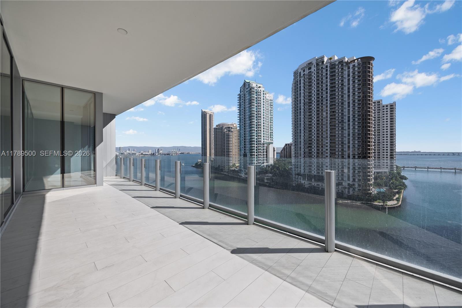 300 Biscayne Blvd Way, Unit 1102 Miami, FL 33131 - Photo 35 of 37 a view of a balcony