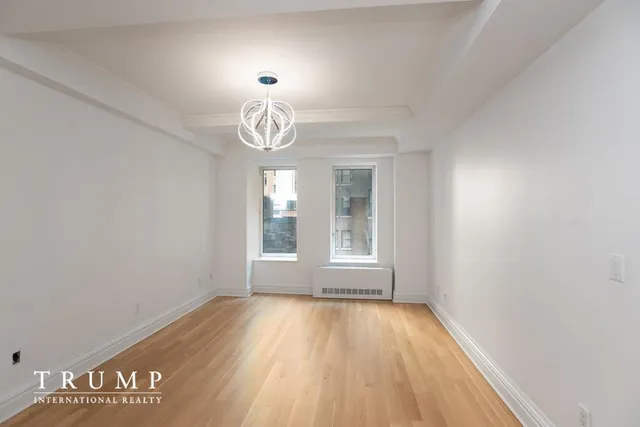 $3,950,000 | 502 Park Avenue, Unit 6H | Lenox Hill