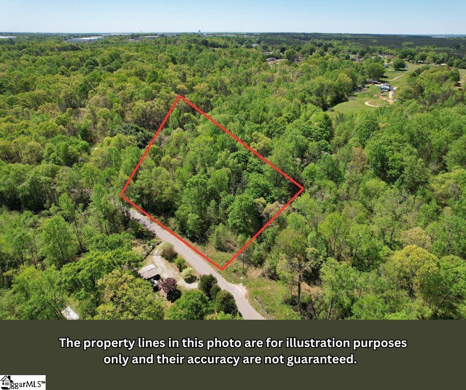 109 Holly Circle Greer, SC 29651 - Photo 2 of 2