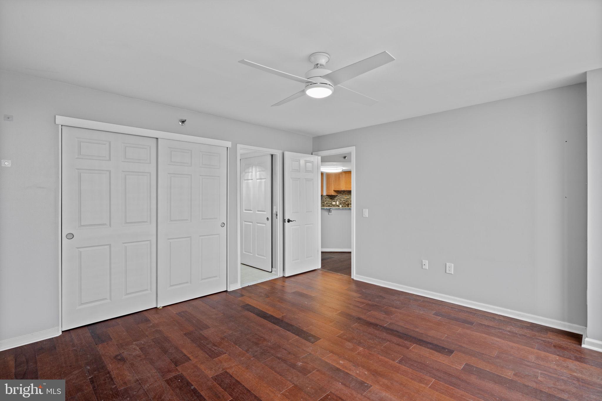 2001 Hamilton Street, Unit 2001 Philadelphia, PA 19130 - Photo 20 of 45 Master Bedroom