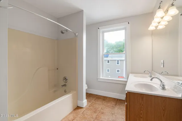 $815,000 | 208 Front Street, Schenectady, NY 12305