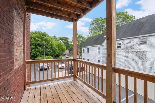 $815,000 | 208 Front Street, Schenectady, NY 12305