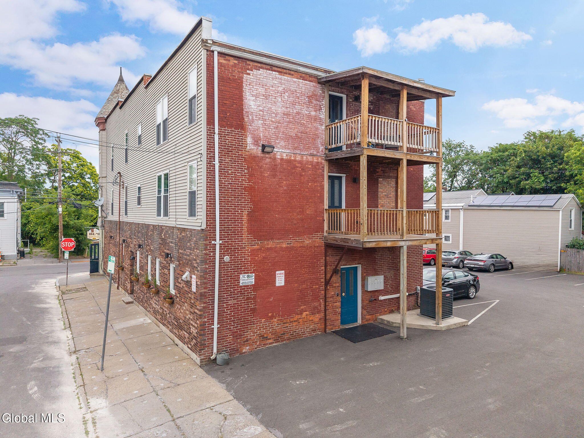 208 Front Street Schenectady, NY 12305 - Photo 28 of 34 28-208FrontSt_28