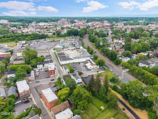 $815,000 | 208 Front Street, Schenectady, NY 12305