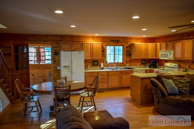 292 Red Maple Lane Boone, NC 28607 - Photo 3 of 35 Gallery Image 3