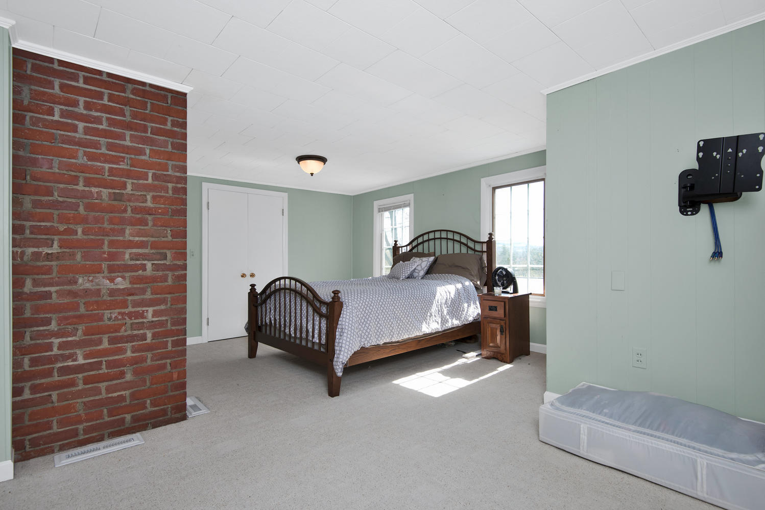 8 Western Promenade, Unit PROMENADE Paris, ME 04281 - Photo 30 of 39 8 Western Promenade South-large-031-038-