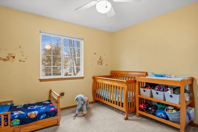 $344,900 | 352 Normandie Drive, Sugar Grove, IL 60554