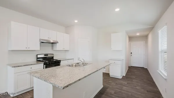 $384,990 | 1996 Sonrisa Avenue, Apache Junction, AZ 85120