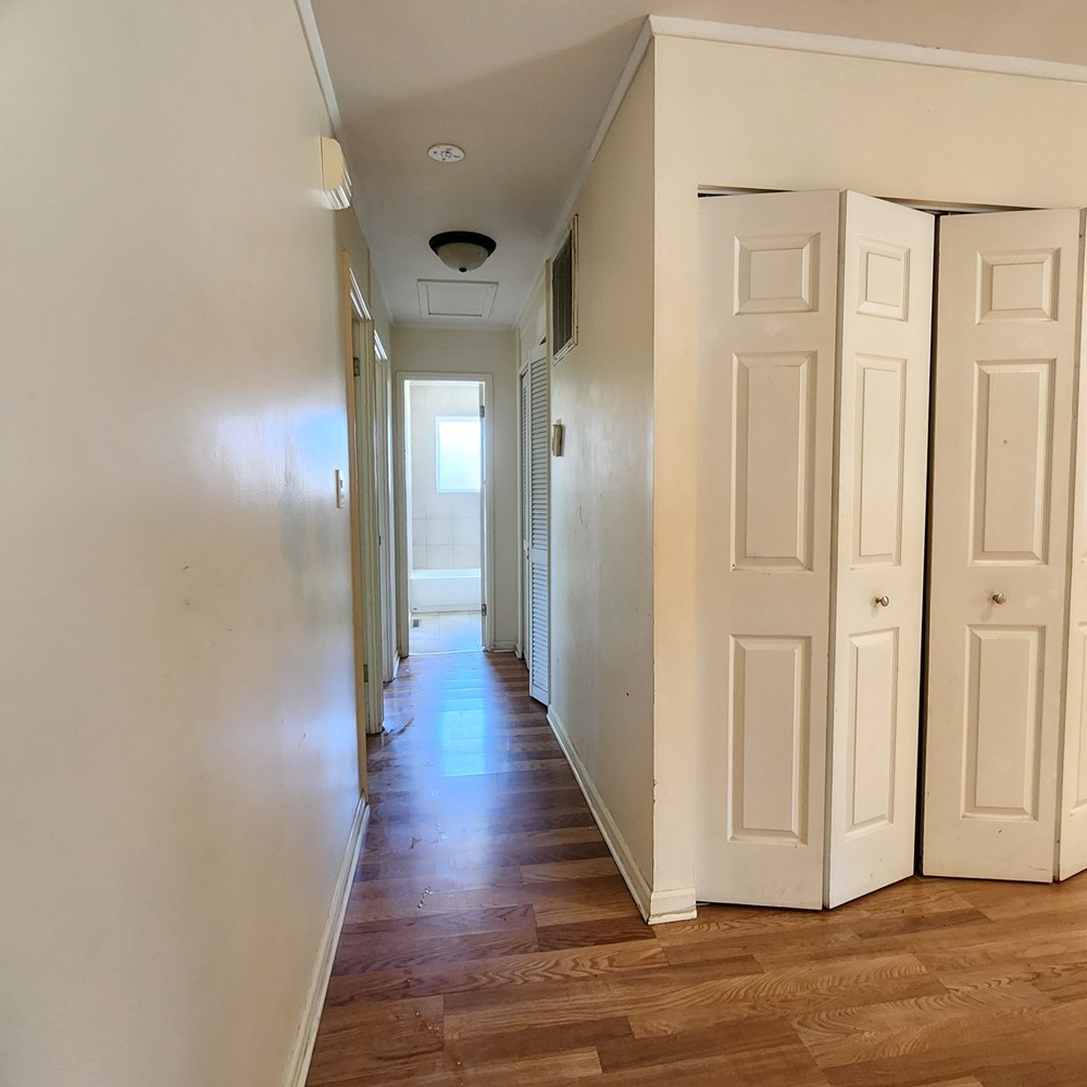 245 East Dennis Road Wheeling, IL 60090 - Photo 6 of 11