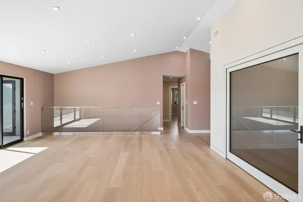 $20,000 | 1435 Lakeview Drive, Hillsborough, CA 94010