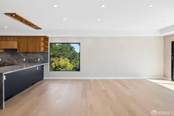 $20,000 | 1435 Lakeview Drive, Hillsborough, CA 94010