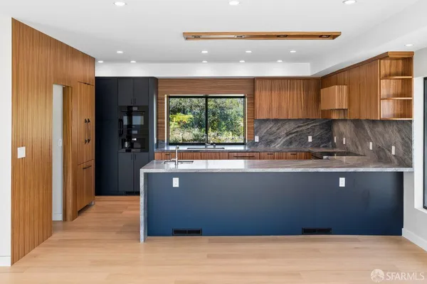 $20,000 | 1435 Lakeview Drive, Hillsborough, CA 94010