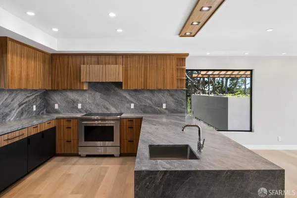 $20,000 | 1435 Lakeview Drive, Hillsborough, CA 94010