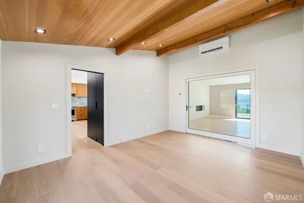 $20,000 | 1435 Lakeview Drive, Hillsborough, CA 94010