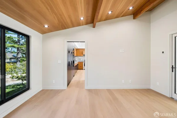 $20,000 | 1435 Lakeview Drive, Hillsborough, CA 94010