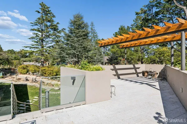 $20,000 | 1435 Lakeview Drive, Hillsborough, CA 94010