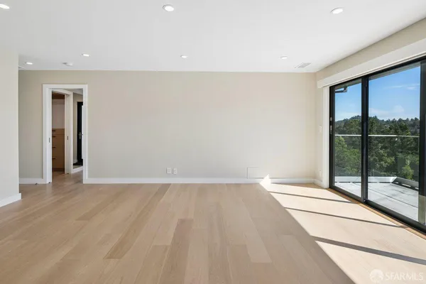 $20,000 | 1435 Lakeview Drive, Hillsborough, CA 94010