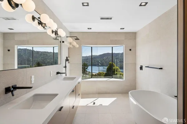 $20,000 | 1435 Lakeview Drive, Hillsborough, CA 94010