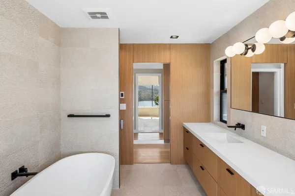 $20,000 | 1435 Lakeview Drive, Hillsborough, CA 94010