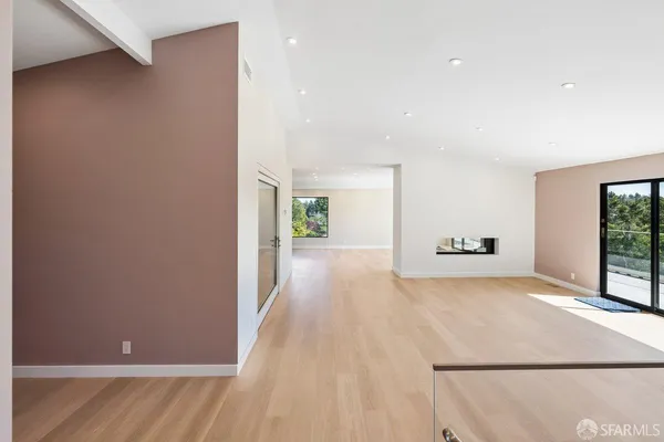 $20,000 | 1435 Lakeview Drive, Hillsborough, CA 94010