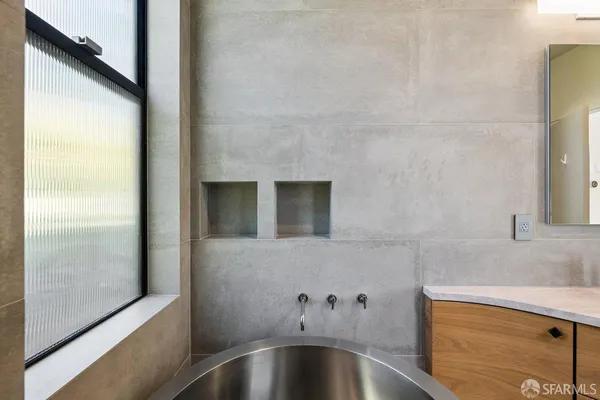 $20,000 | 1435 Lakeview Drive, Hillsborough, CA 94010