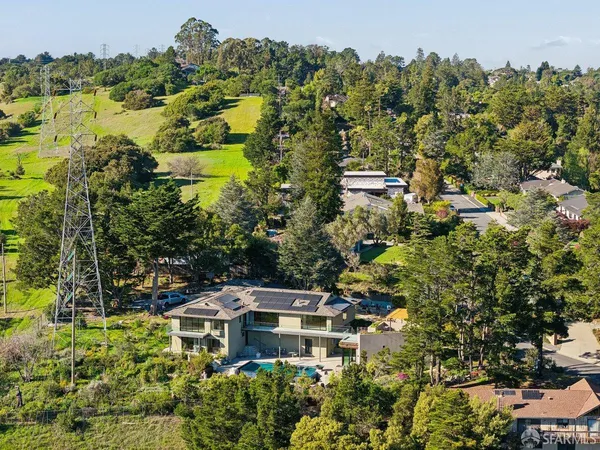 $20,000 | 1435 Lakeview Drive, Hillsborough, CA 94010