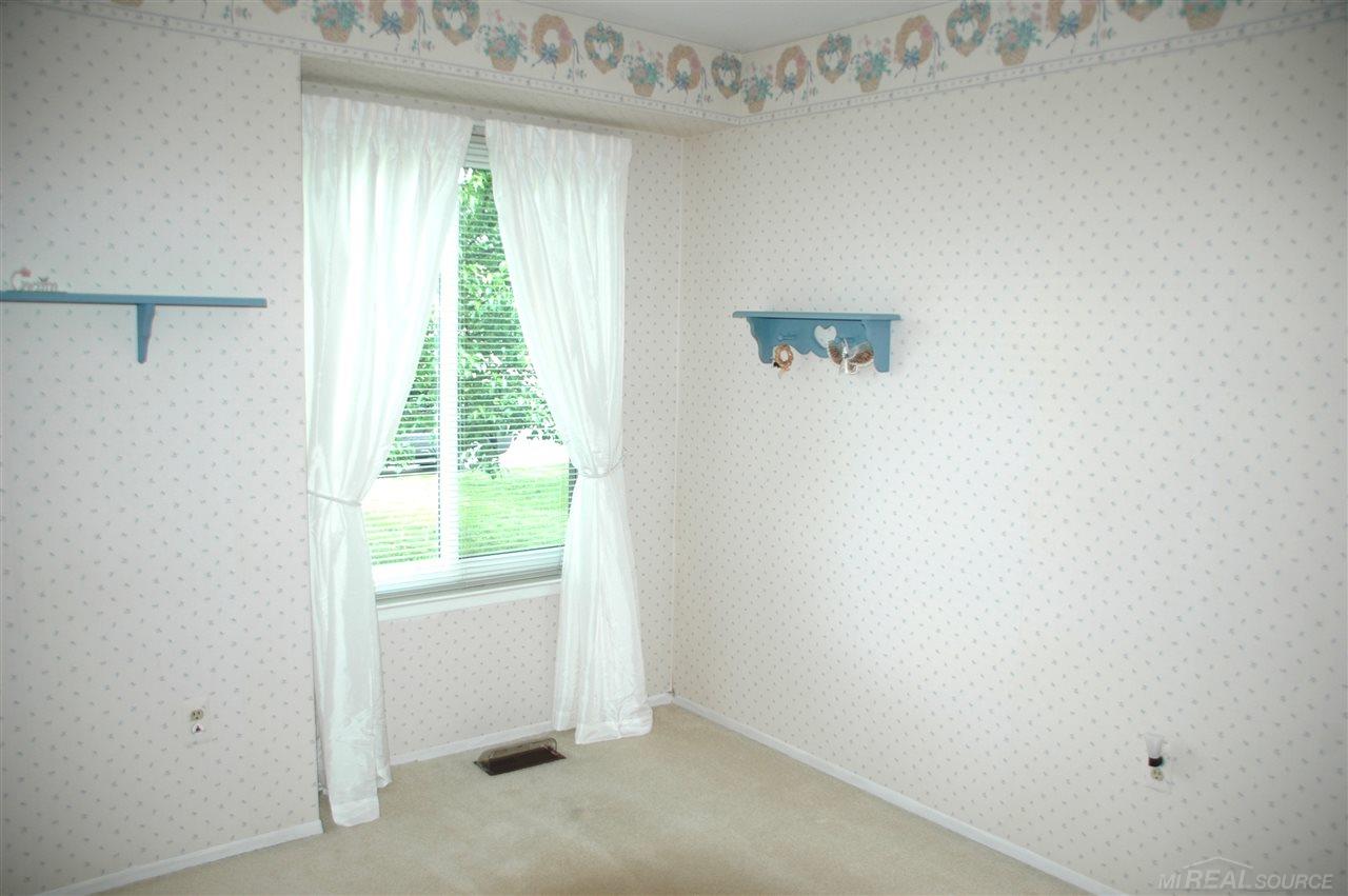 2171 Highsplint Drive Rochester Hills, MI 48307 - Photo 17 of 28