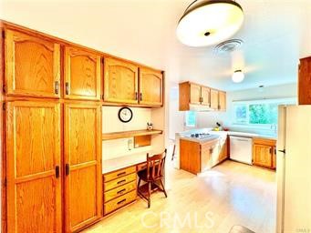 2530 Thayer Court Riverside, CA 92507 - Photo 4 of 20