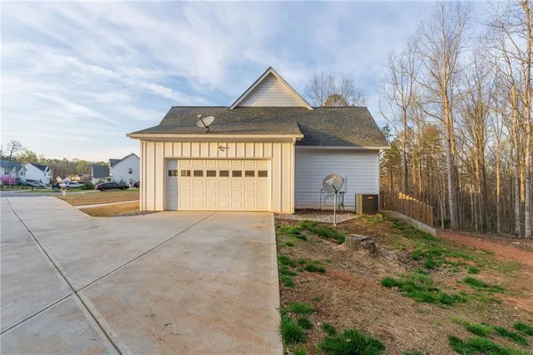 $2,950 | 450 Oliver Ridge Drive, Commerce, GA 30529