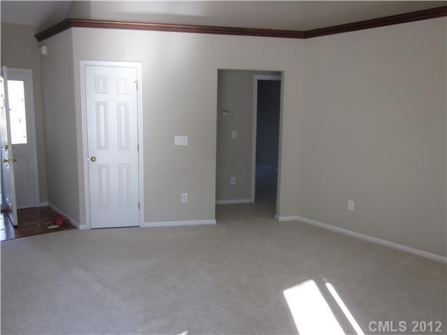 228 Forest Pond Road Kannapolis, NC 28083 - Photo 4 of 10 Gallery Image 4