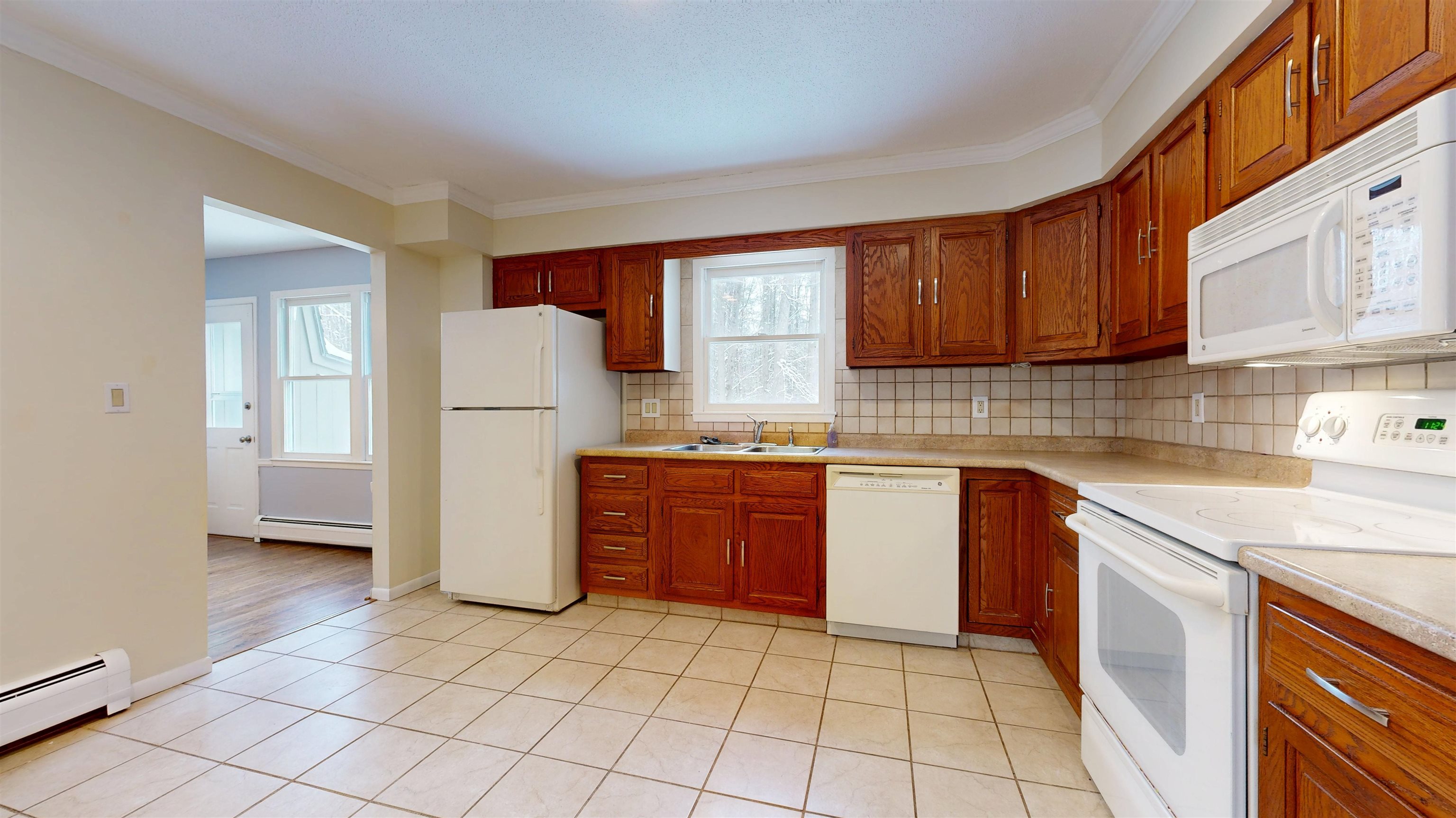 124 Martindale Road Shelburne, VT 05482 - Photo 8 of 22