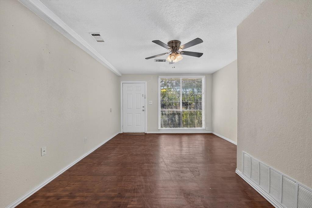 3545 Regal Road Fort Worth, TX 76111 - Photo 7 of 23 Gallery Image 7