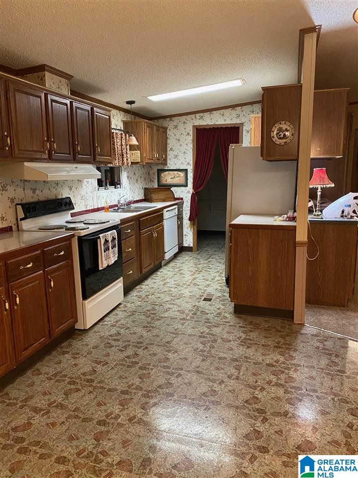 2704 Moore Road Adamsville, AL 35005 - Photo 2 of 25 Gallery Image 2