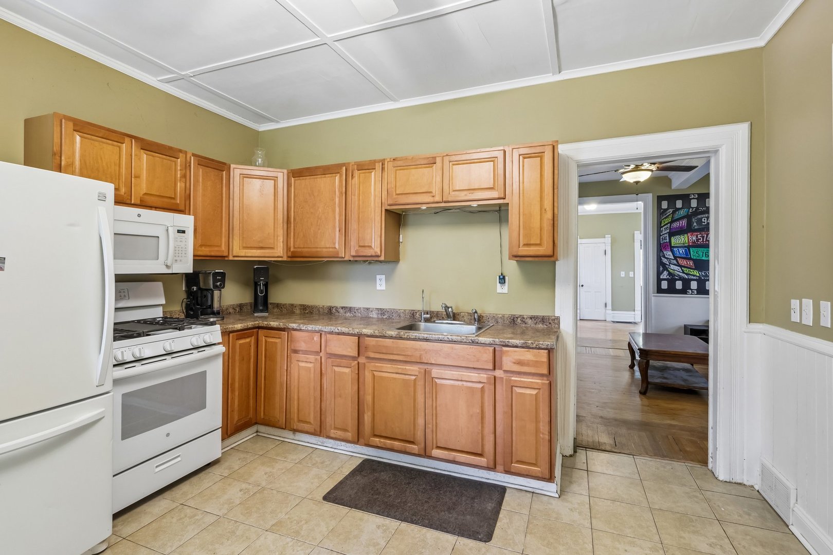 17 South Liberty Street Elgin, IL 60120 - Photo 7 of 17