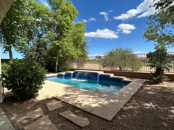 $2,995 | 6631 South Classic Way, Gilbert, AZ 85298
