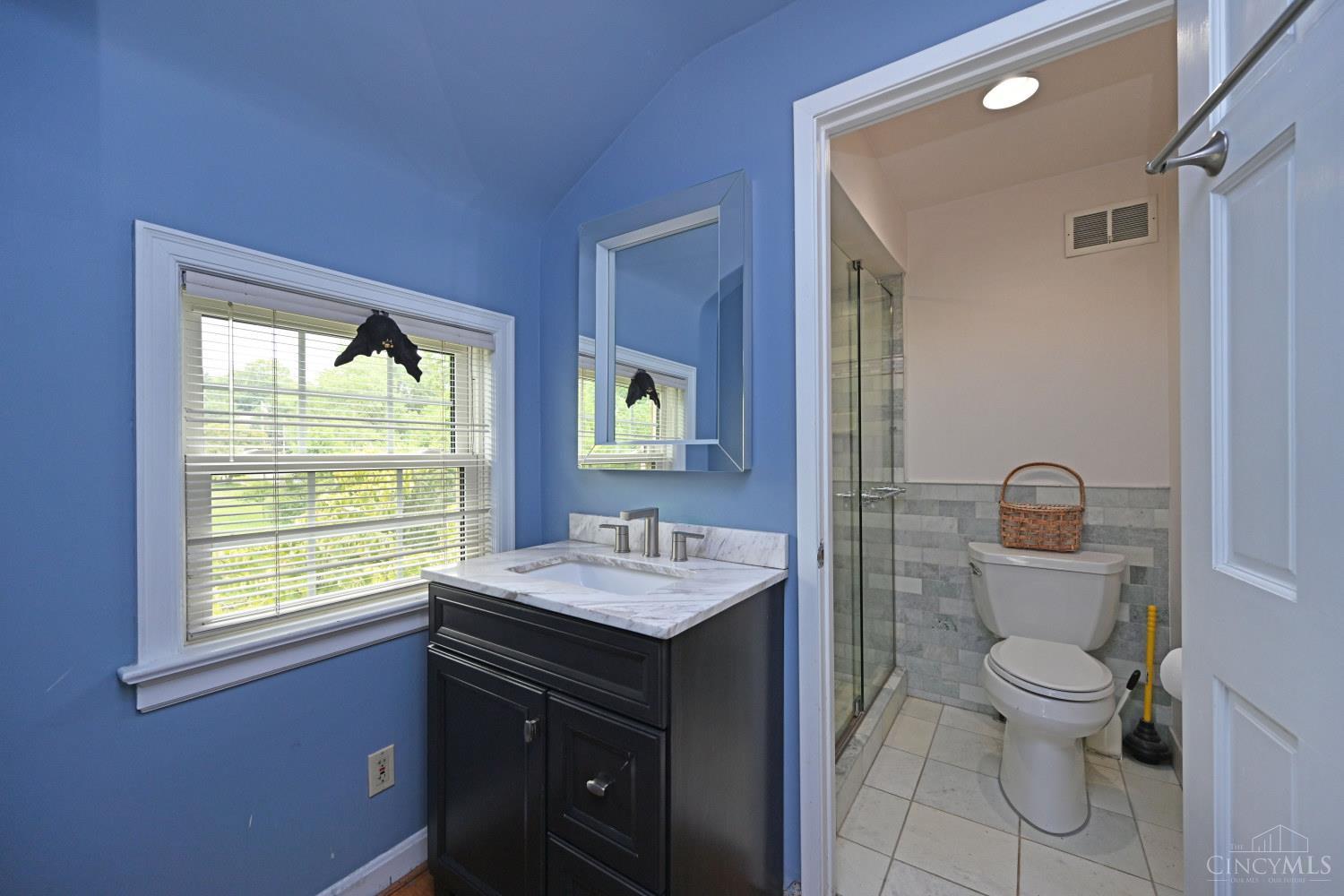 6337 Kincaid Road Cincinnati, OH 45213 - Photo 25 of 48 Gallery Image 25