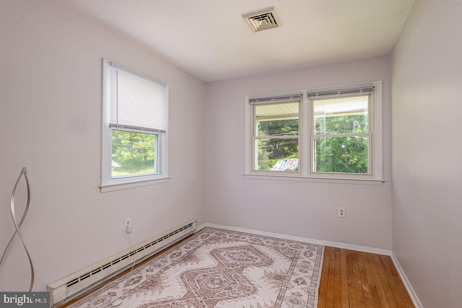 44 Walnut Street Reading, PA 19606 - Photo 13 of 26