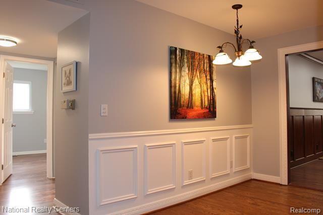 2408 Eastern Avenue Rochester Hills, MI 48307 - Photo 5 of 22